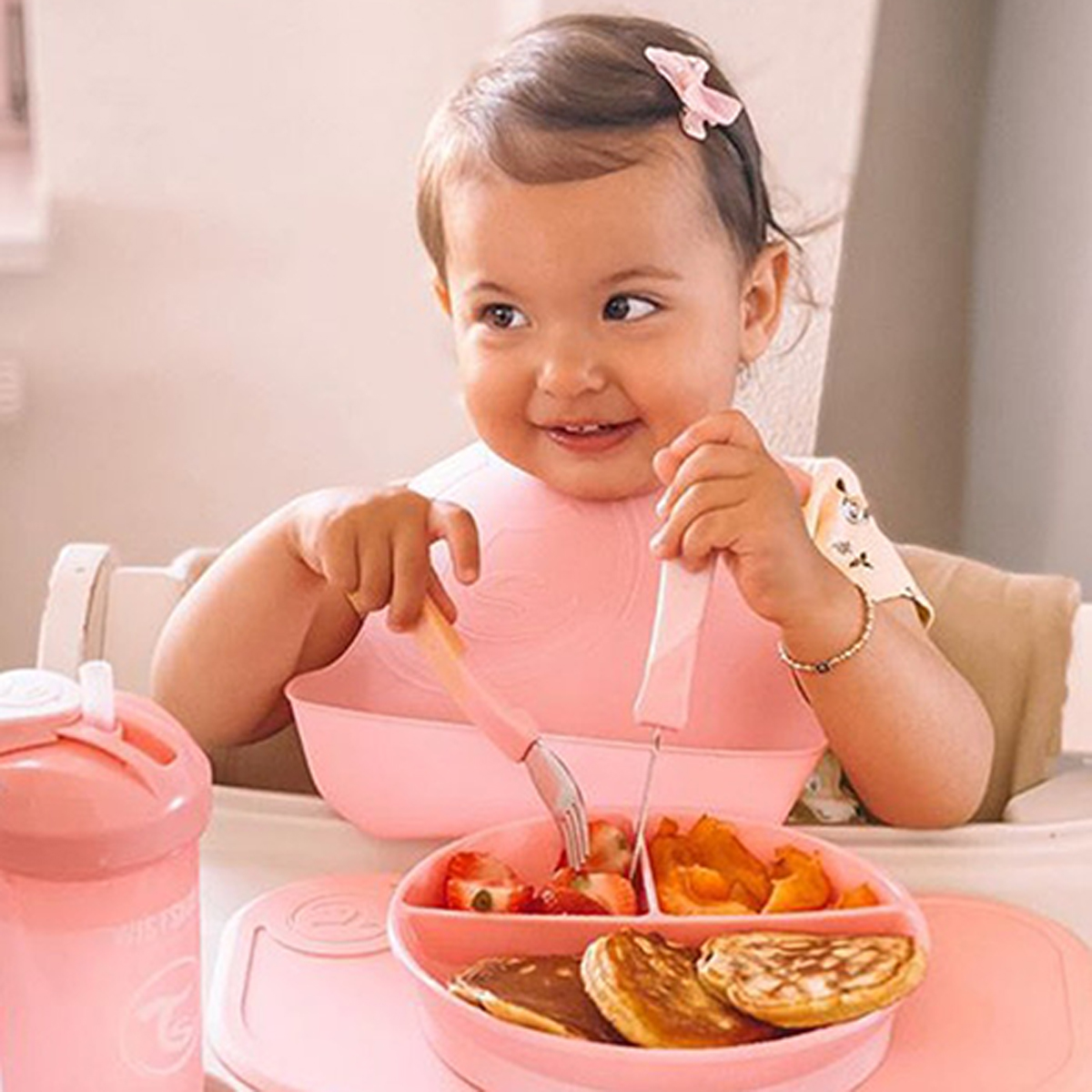 Twistshake - თვისთშეიქი წინსაფარი ვარდისფერი 2 ცალი  2193 2