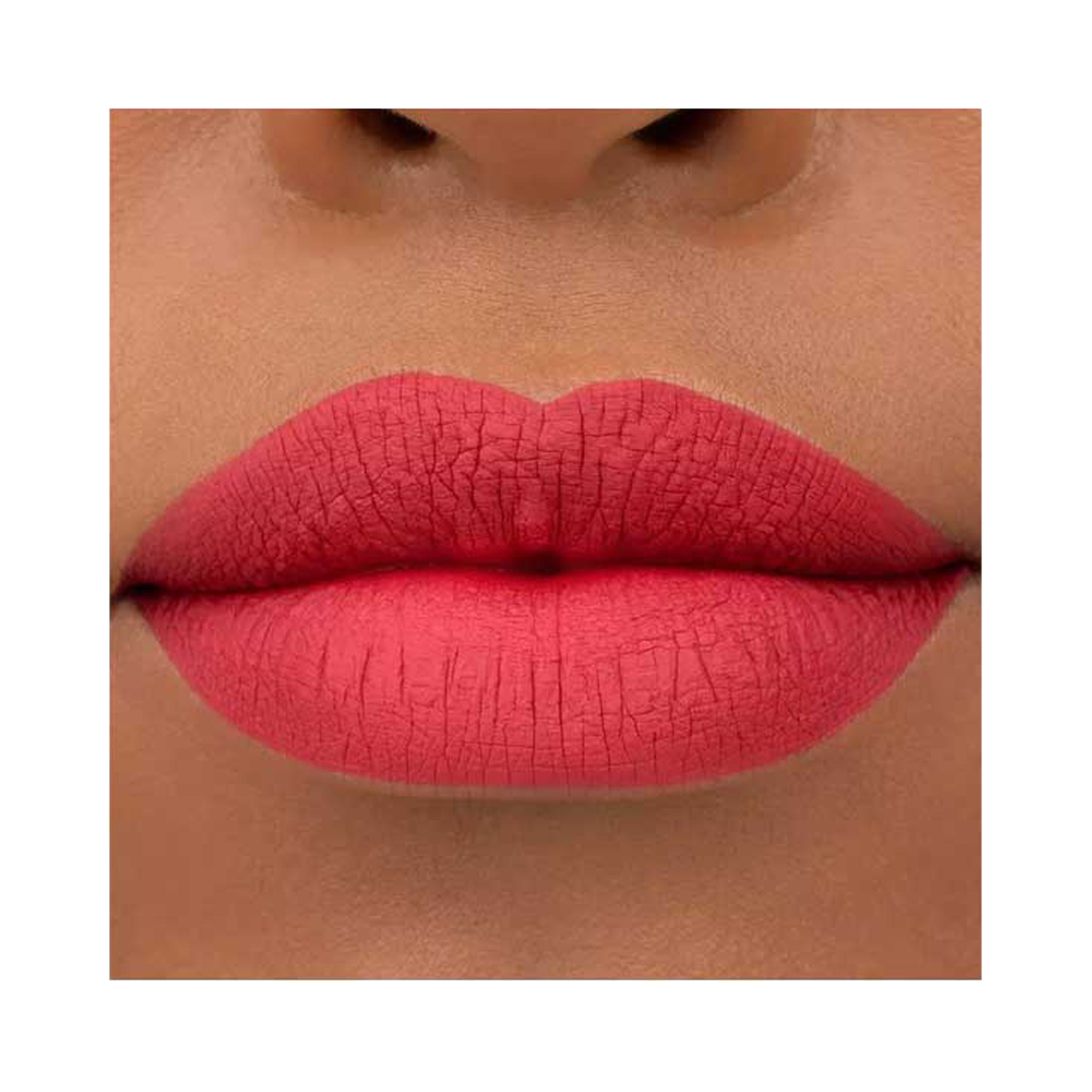 Essence - ესენსი 8სთ ტუჩსაცხი 07 1713 2